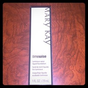 Timewise liquid foundation